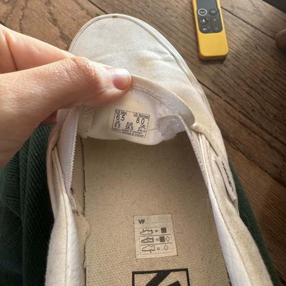 Women’s White Slip on Vans. Size 8. - Picture 6 of 6